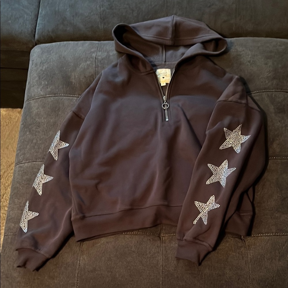 Starry Sleeve Half-Zip Cropped Hoodie